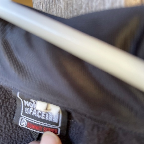 The North Face Summit Series Gore-Tex Wind Stopper jacket. Size Large GUC - Picture 6 of 8